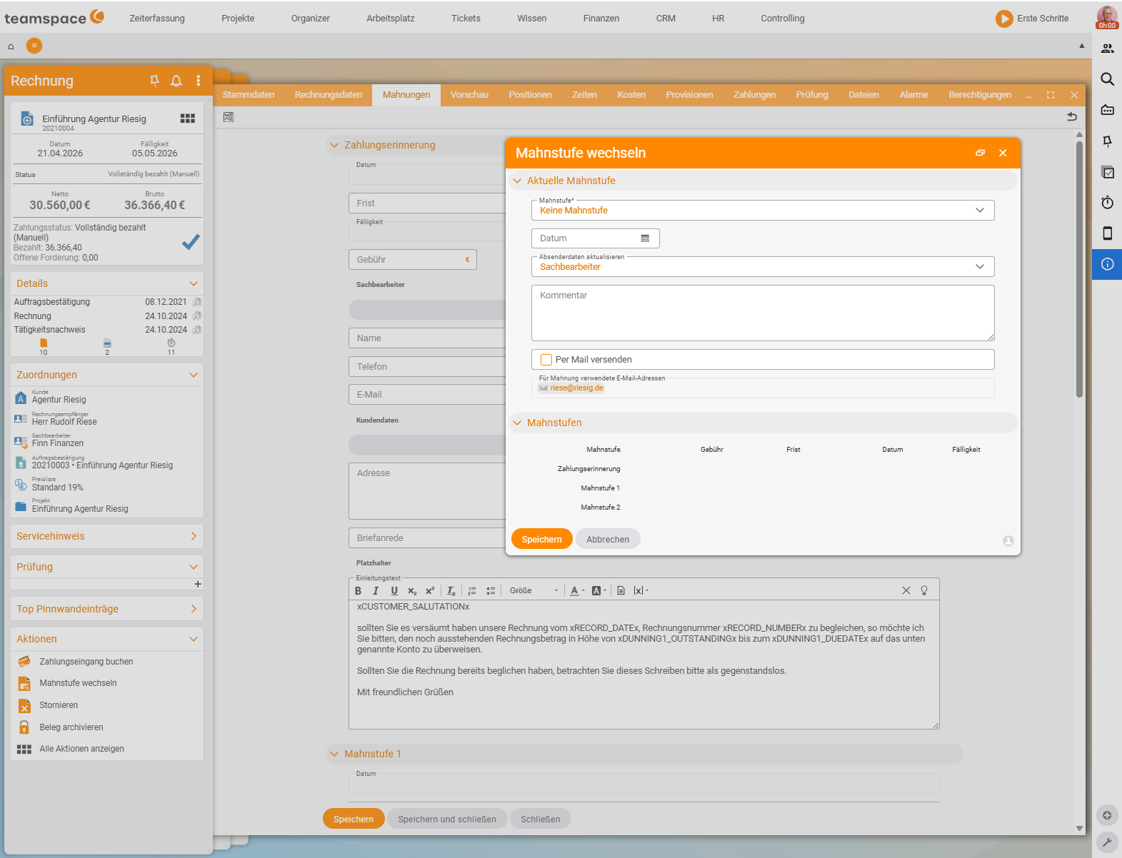 Invoice detail manager on the 'Reminders' tab with the 'Change reminder level' dialog open (select the current and new reminder level)