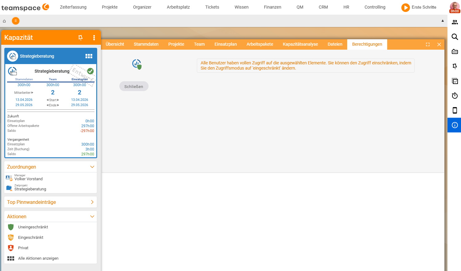 Permissions tab of a capacity: notice All users have full access to the selected elements, on the left in the Actions box the access modes Unrestricted, Restricted and Private
