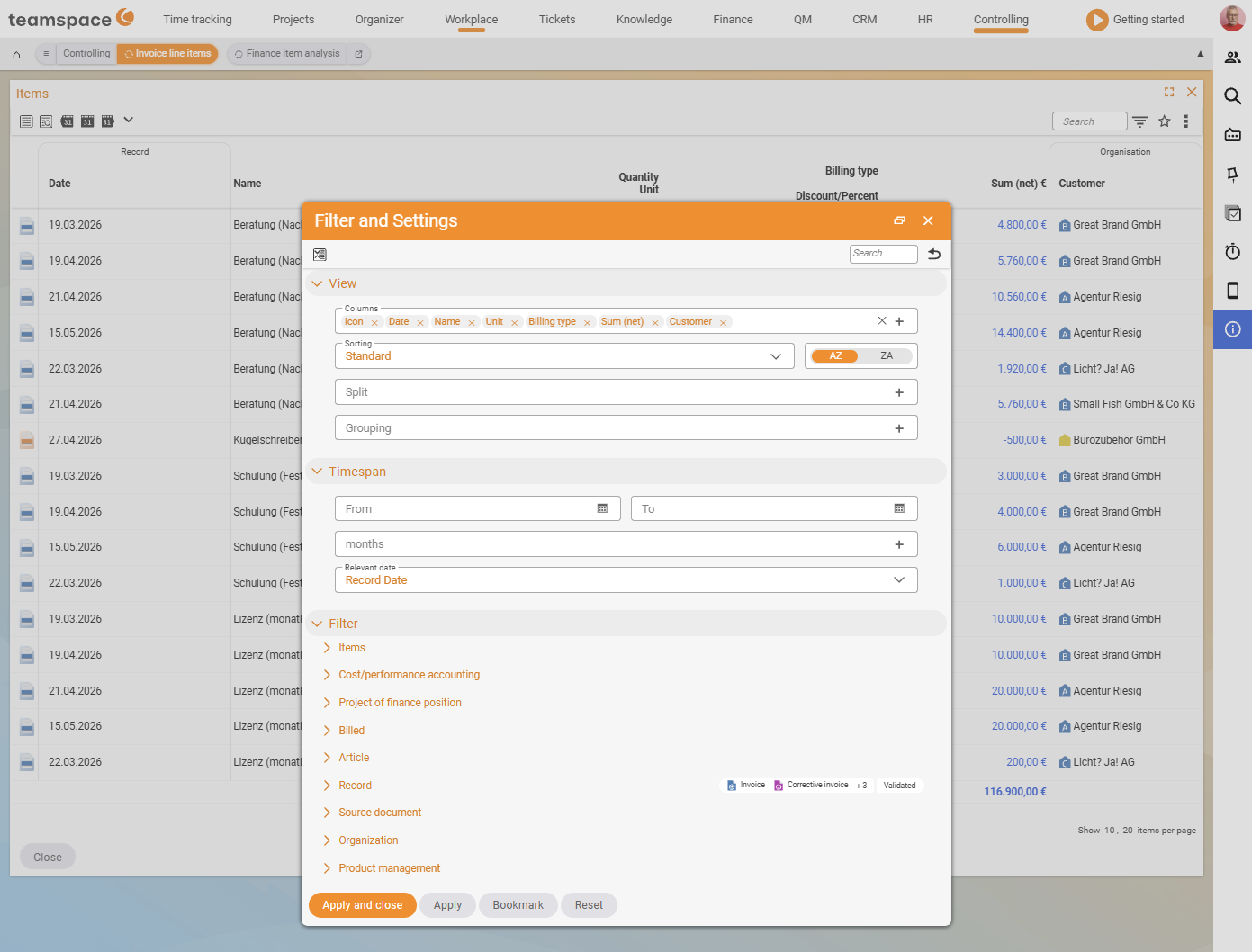 The Settings and filters modal over the report with the expanded sections View (columns, sorting, split, group), Period and Filters as well as the buttons at the bottom