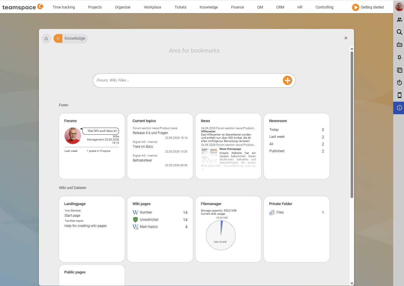 Knowledge menu with the tiles News, Wiki pages, Private directory and File manager with a storage-capacity indicator